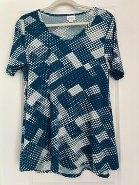 LuLaRoe Teal and White Geometric Short Sleeve Tee
